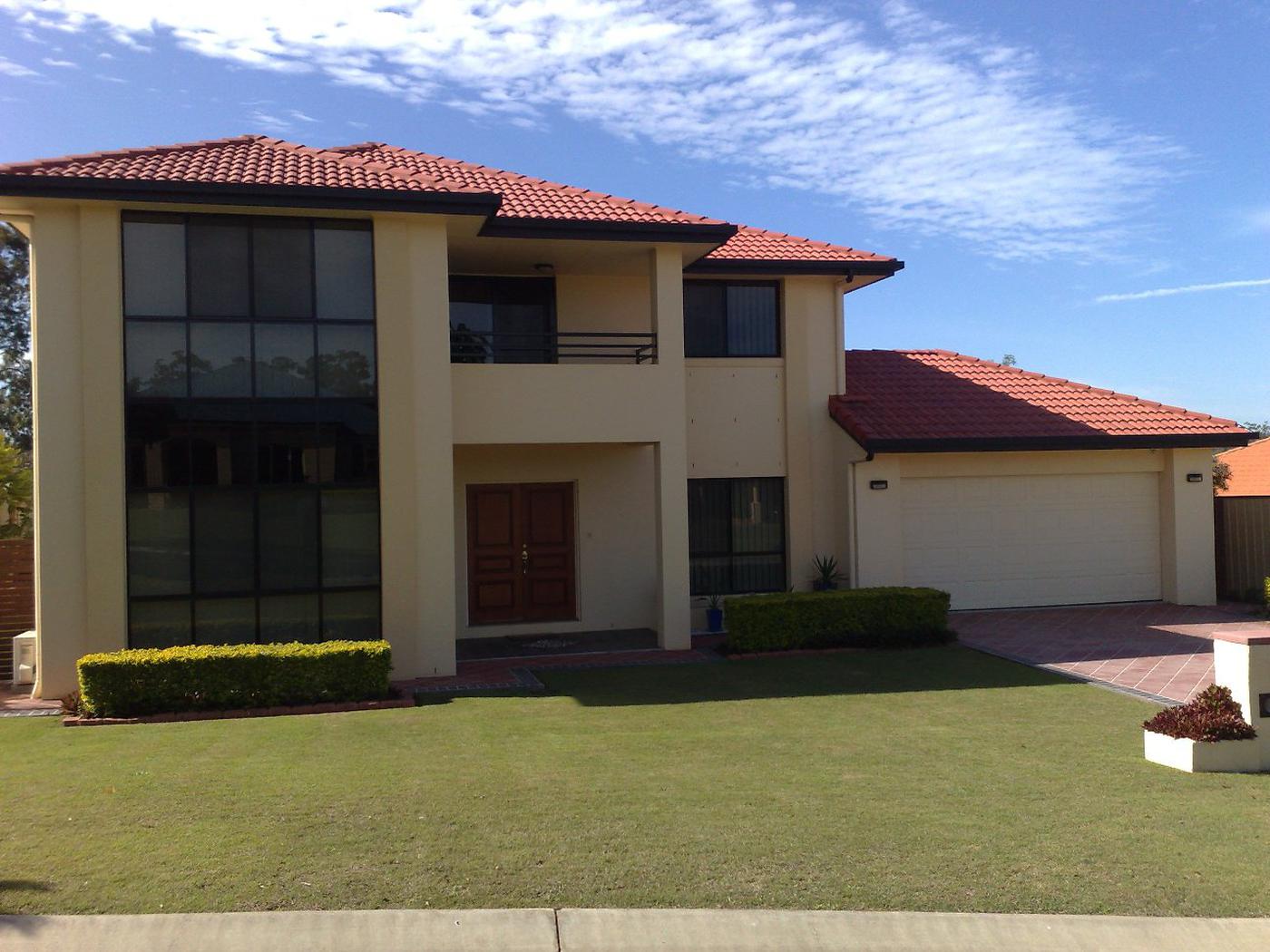 7 Doncaster Pl