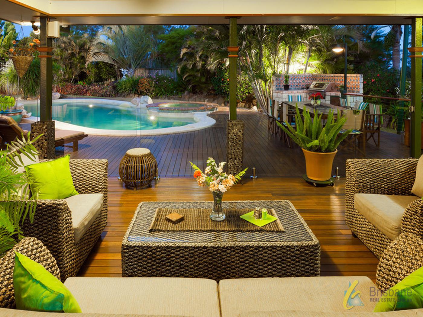 This property is not currently for sale or rent on https://brisbanerealestate.com.au