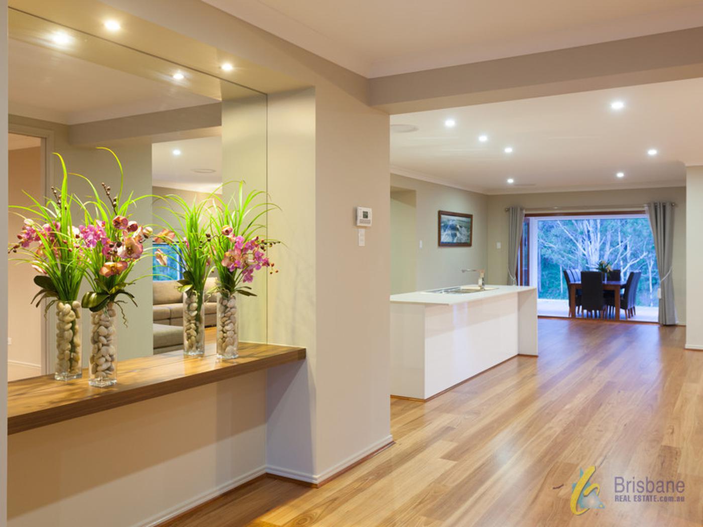 This property is not currently for sale or rent on https://brisbanerealestate.com.au