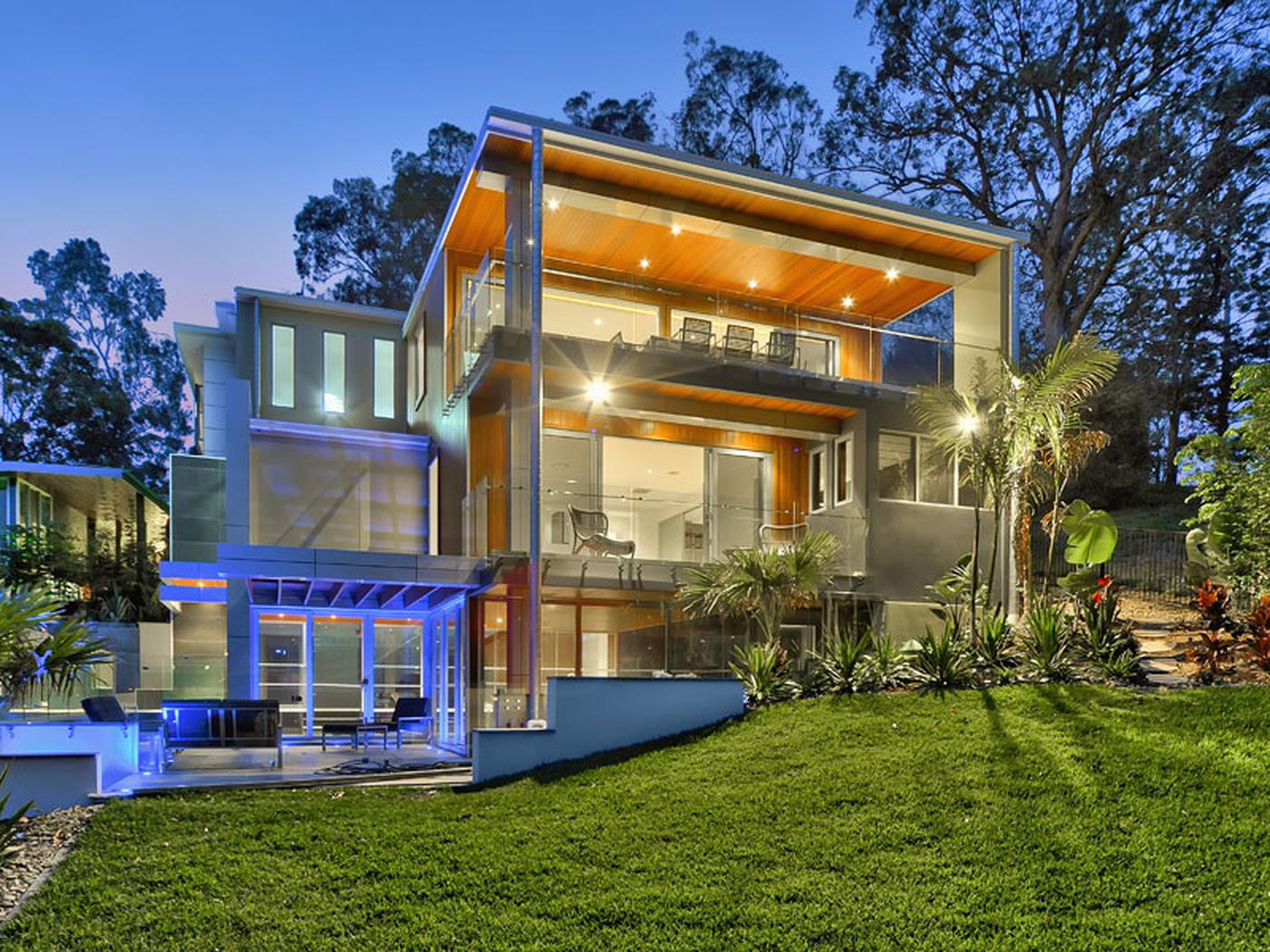 This property is not currently for sale or rent on https://brisbanerealestate.com.au