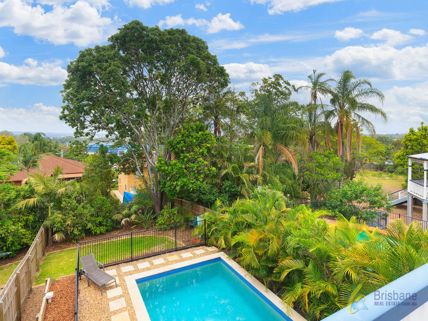 19 Blackheath Rd