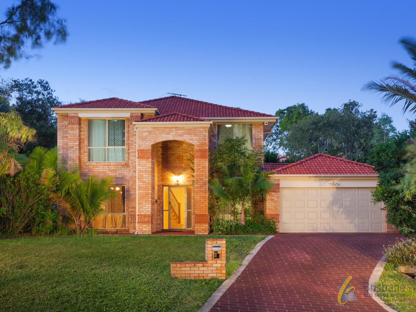 81 Gibson Crescent