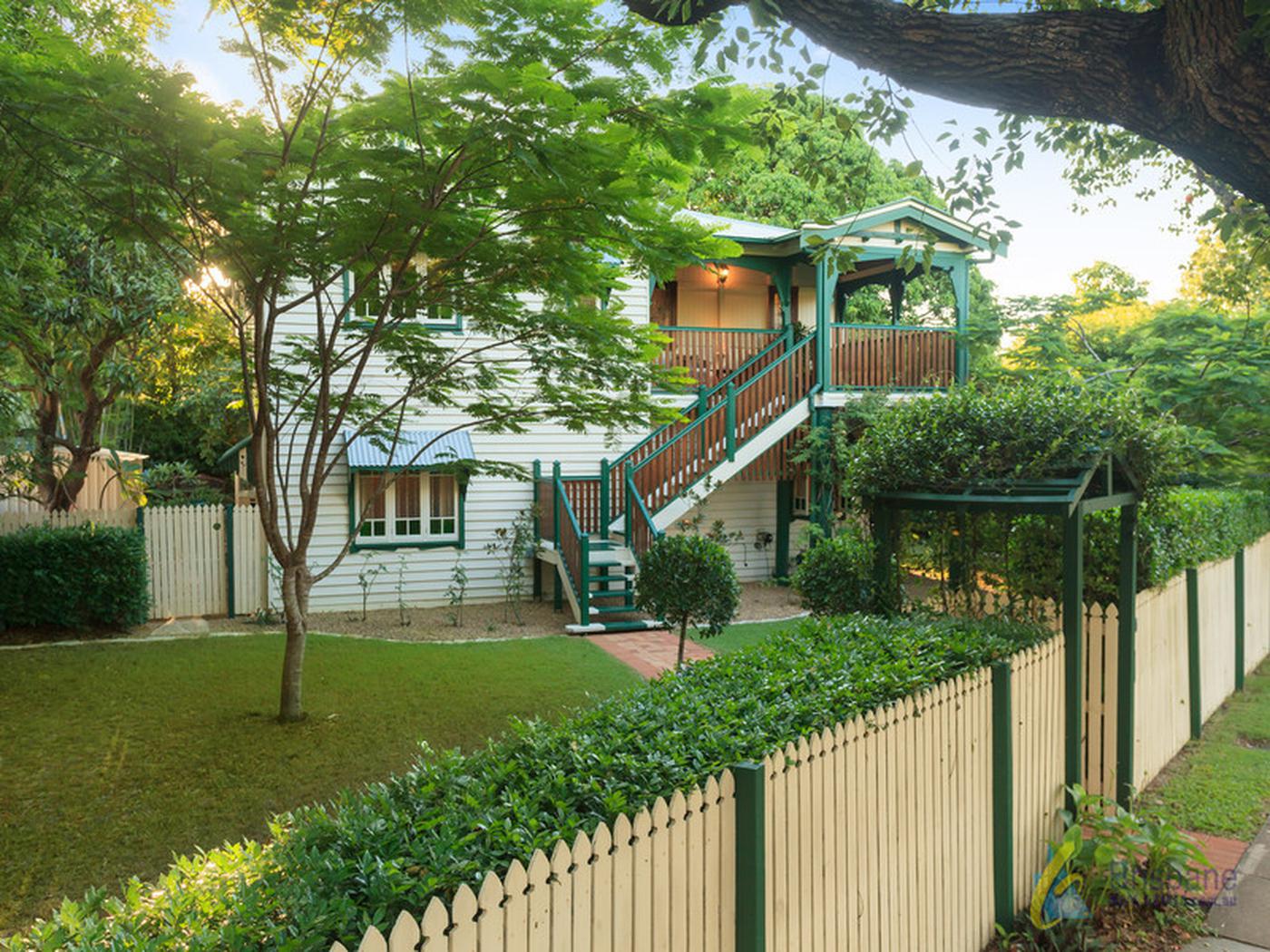 This property is not currently for sale or rent on https://brisbanerealestate.com.au