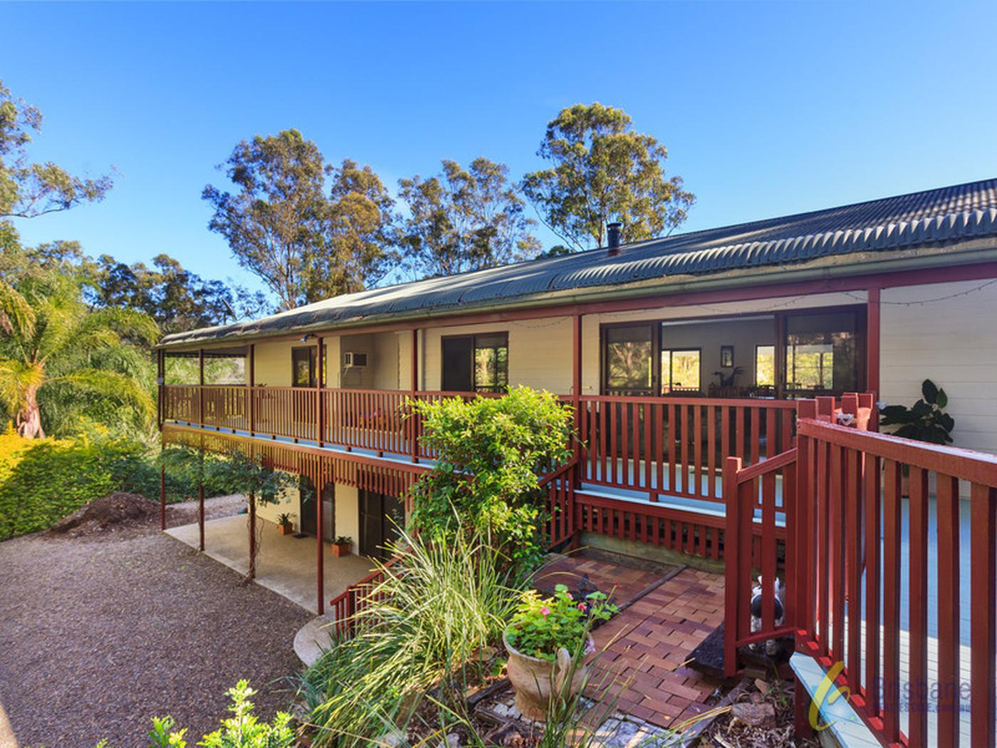 68 Pacey Rd