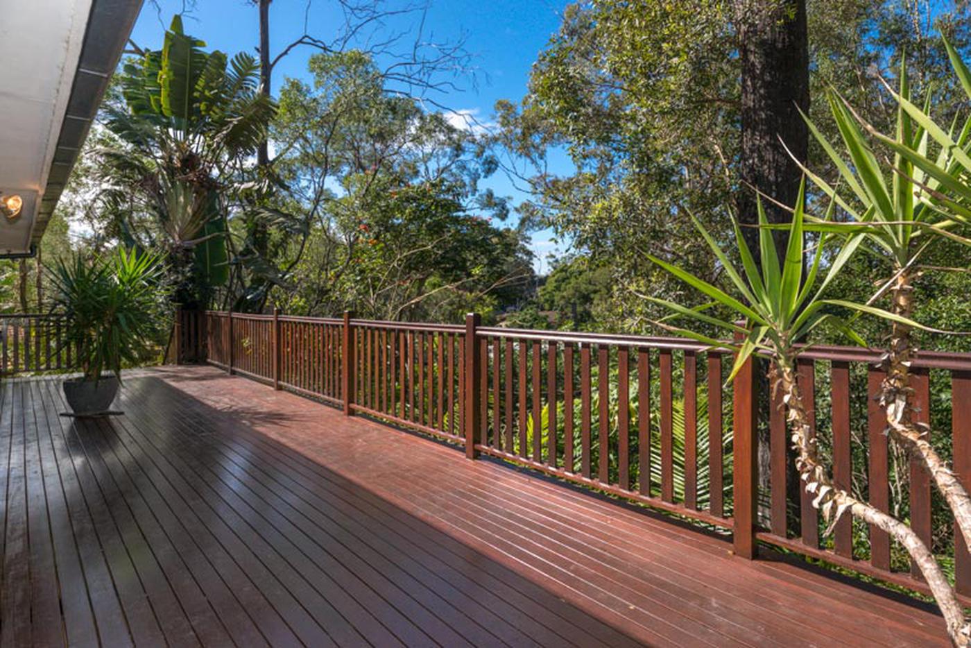 6 Neptune Street, CHAPEL HILL QLD 4069 House Sold