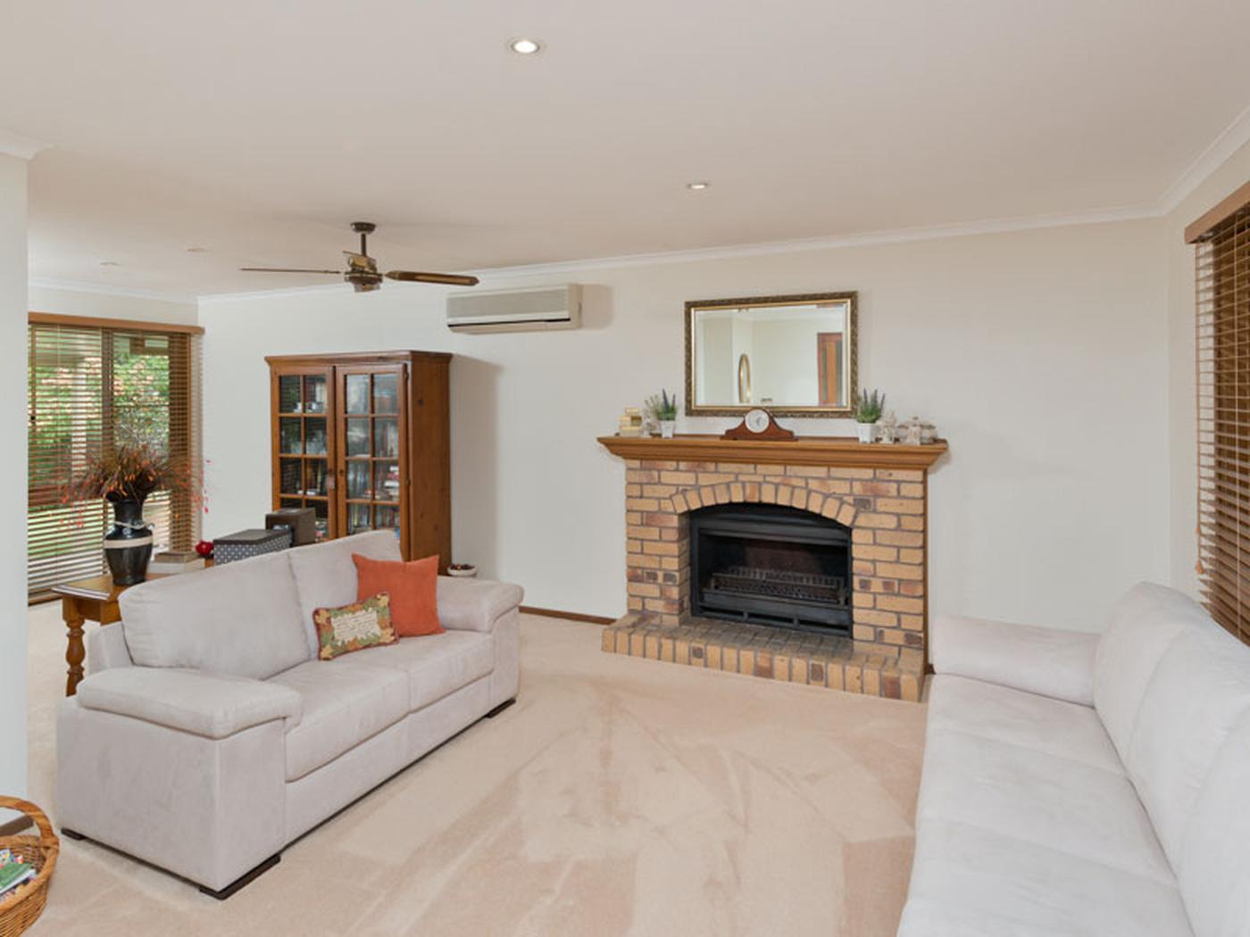 7 Banksia Drive, MOUNT CROSBY QLD 4306 House Sold