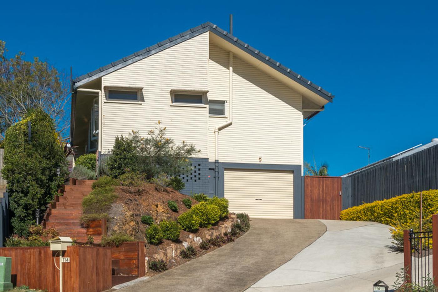114 Greentrees Avenue