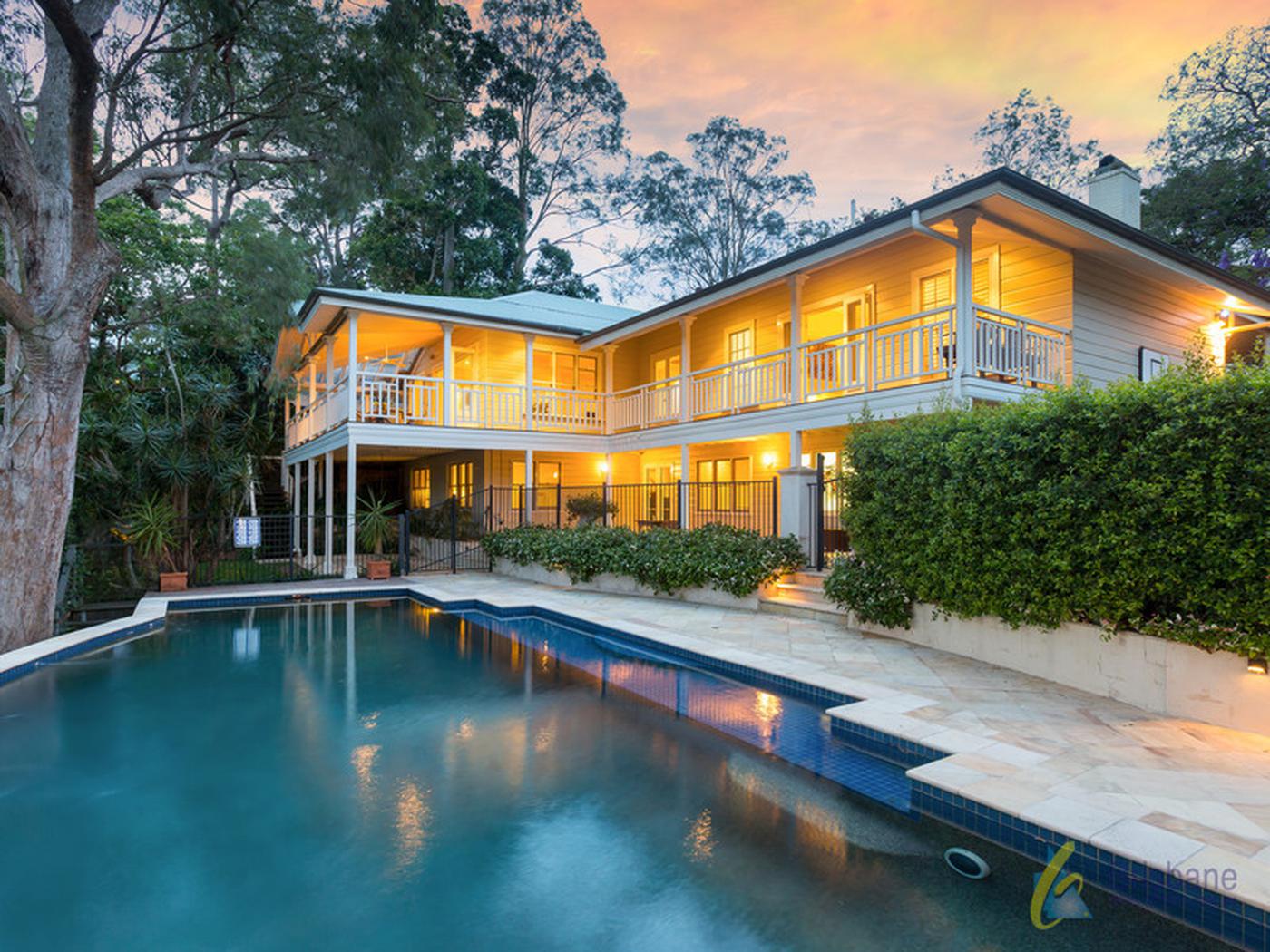 219 Dewar Tce
