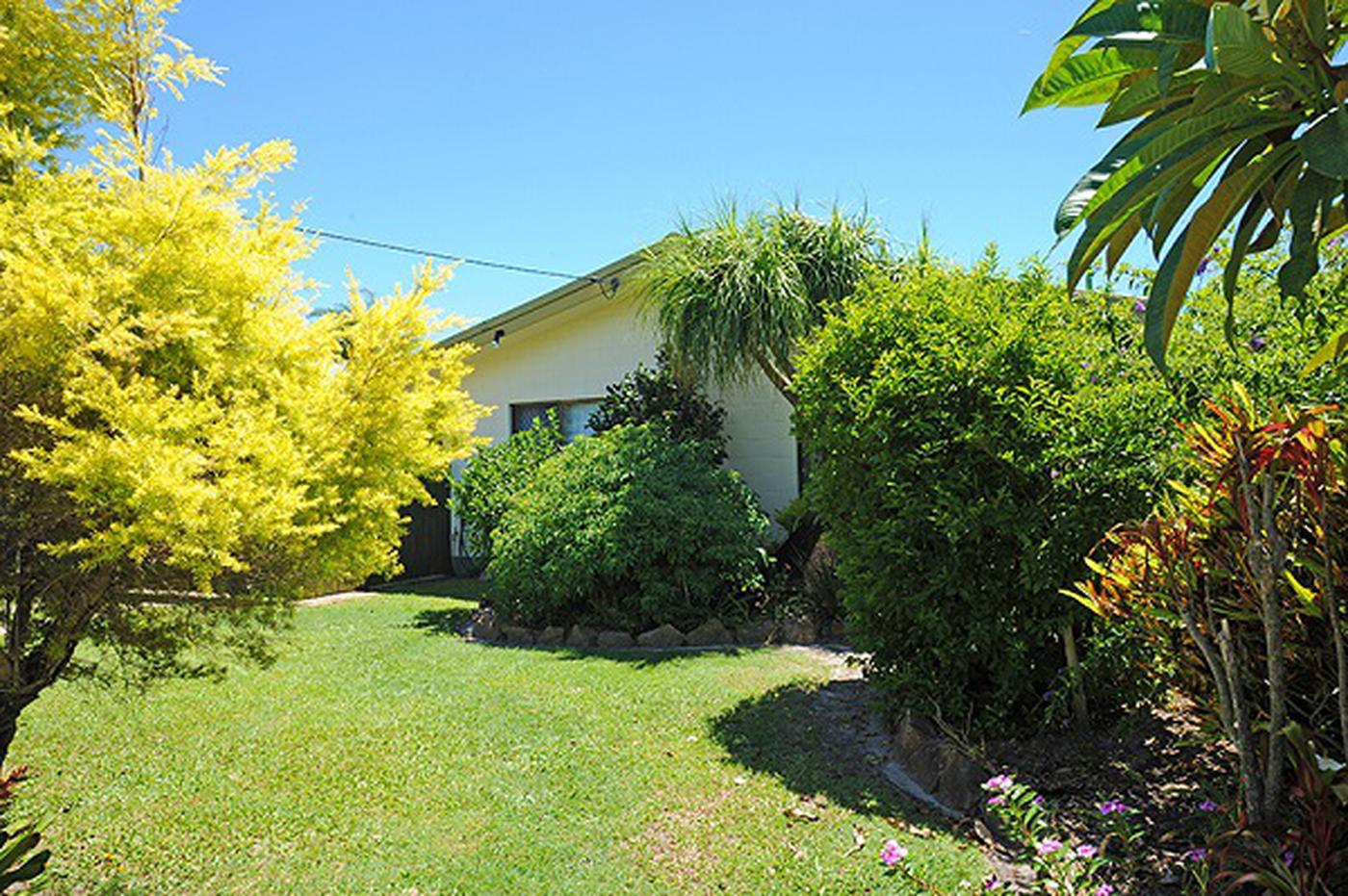 9 Ngama St