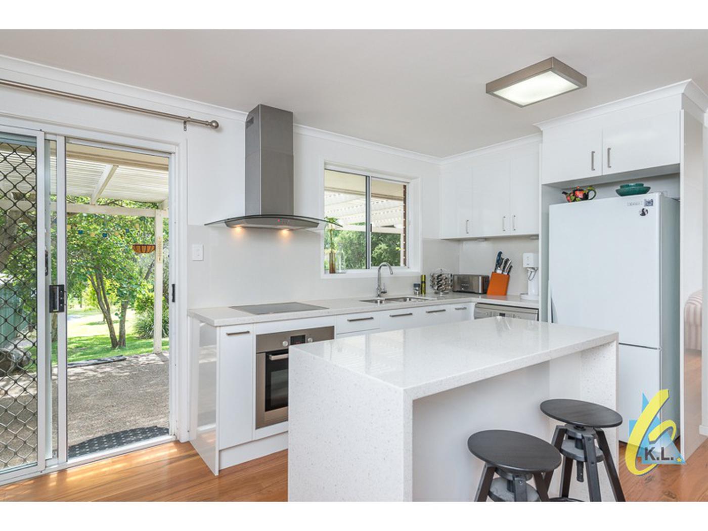 18 Queensborough Parade