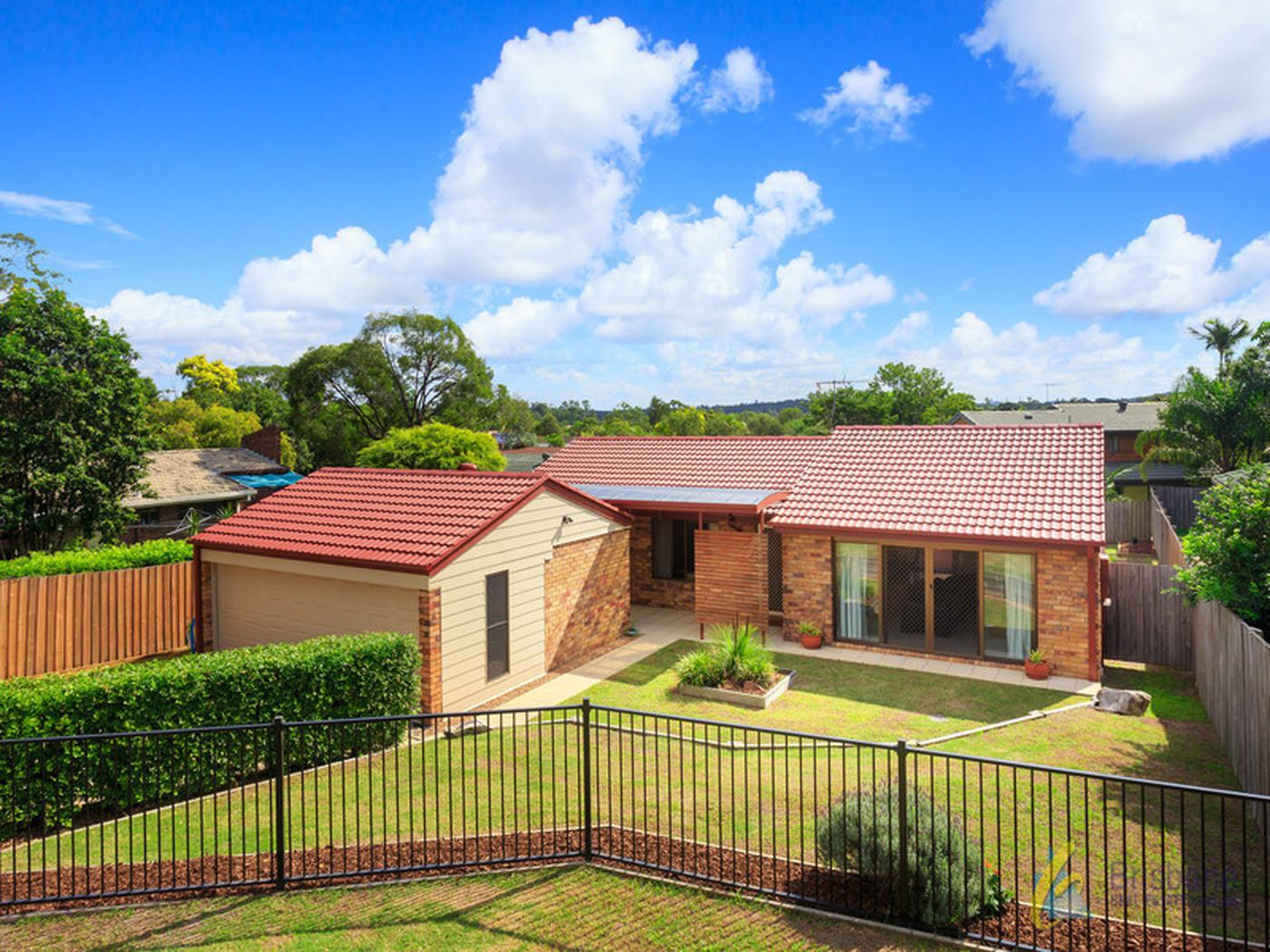 4 Nambung Close