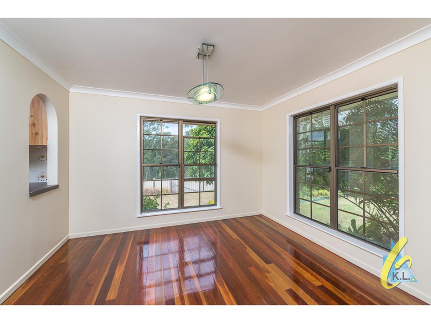 910 Mt Crosby Rd, MOUNT CROSBY QLD 4306 House Sold