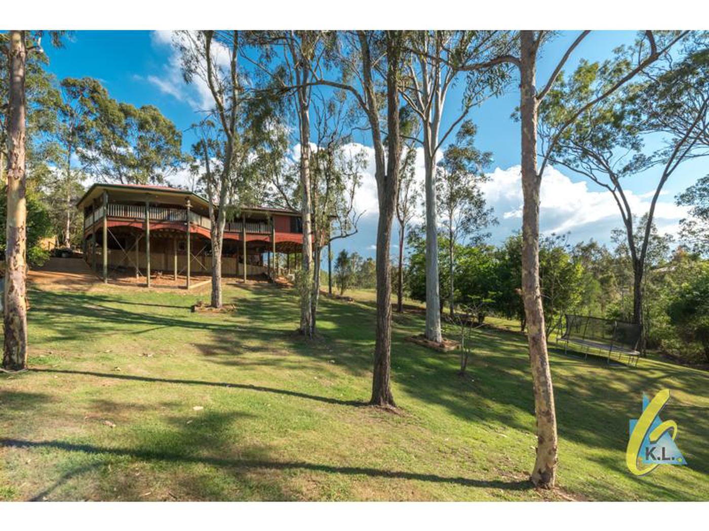 7 Paroo Place
