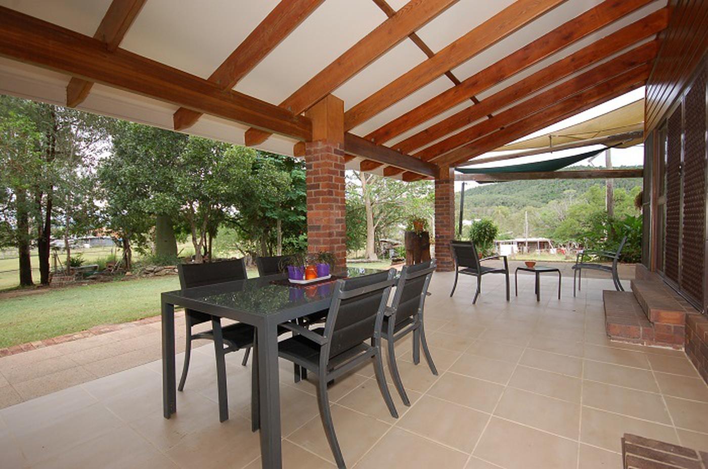 30 Mahons Rd, PINE MOUNTAIN QLD 4306 House Sold brisbanerealestate