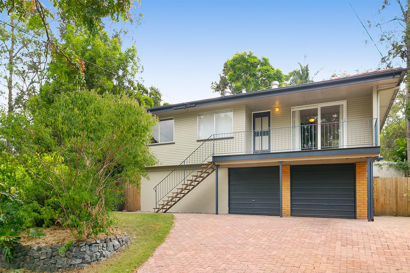 7 Cougar Street