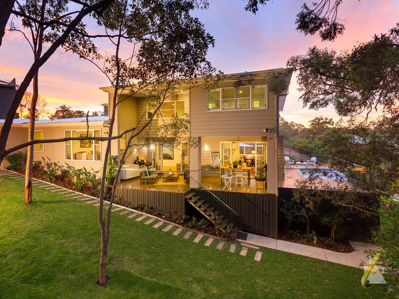 44 Ruth Miller Close