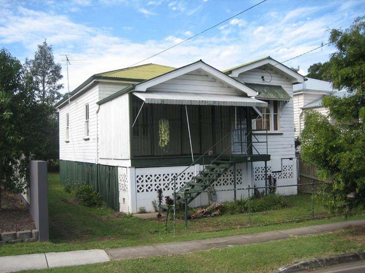 18 Quinn Street, TOOWONG QLD 4066 House Sold