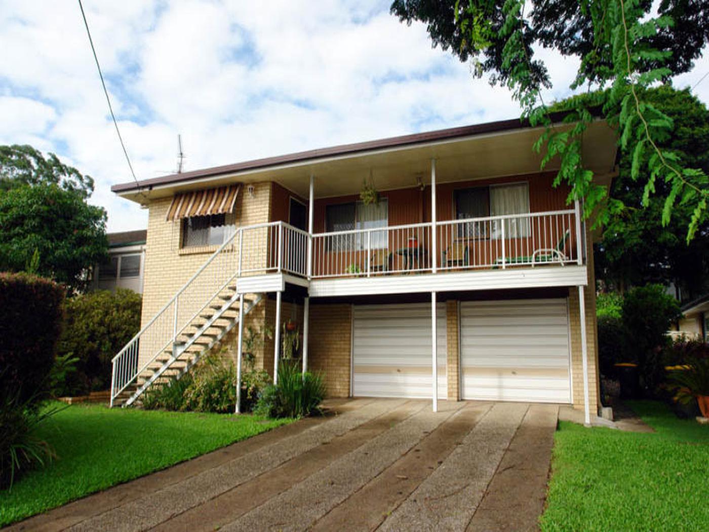 16 Ijong Street