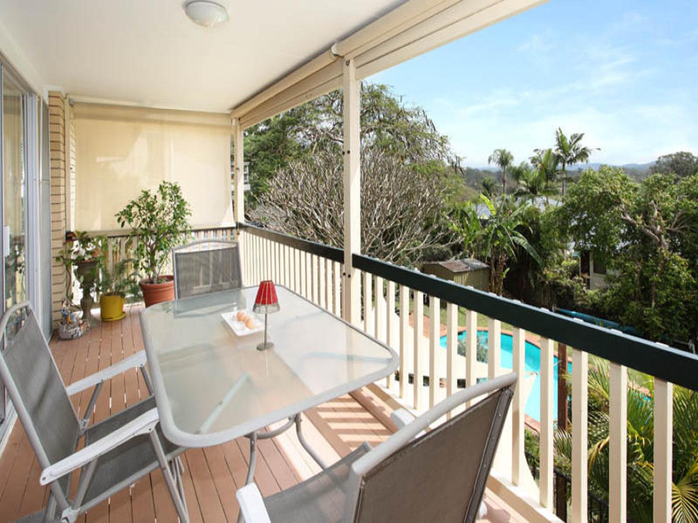 7 Rowena Street