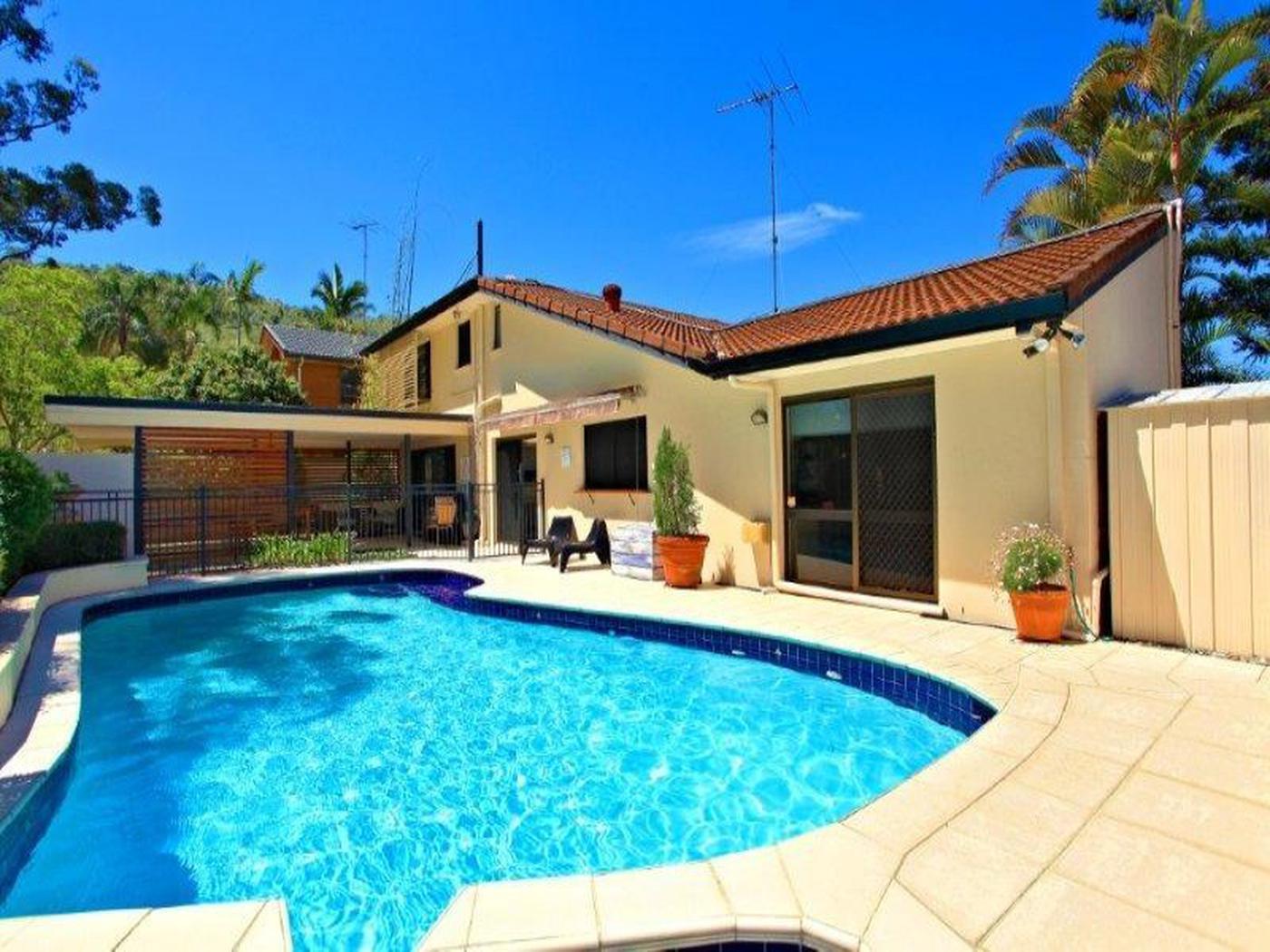 47 Matingara Street, CHAPEL HILL QLD 4069 House Sold