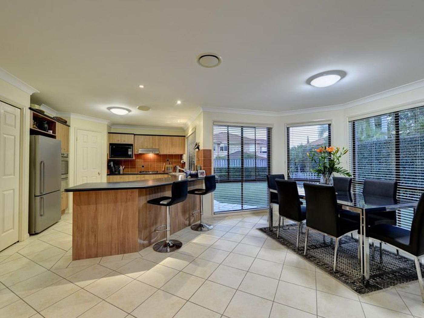 20 Brompton Place, BROOKFIELD QLD 4069 House Sold