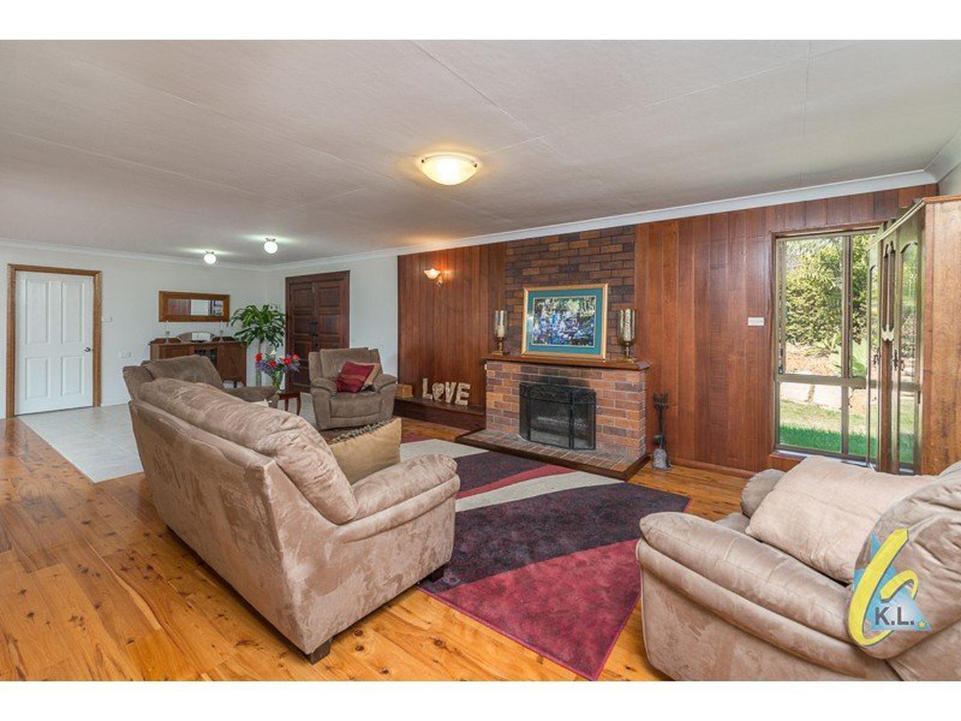 1212 Mt Crosby Road, MOUNT CROSBY QLD 4306 House Sold