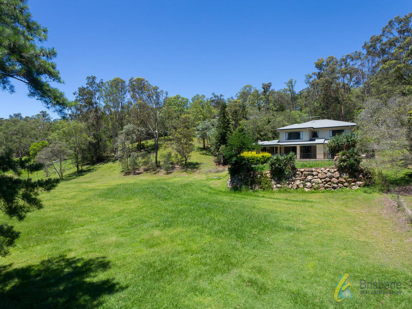 261 Grandview Road, PULLENVALE QLD 4069 AcreageSemirural Sold