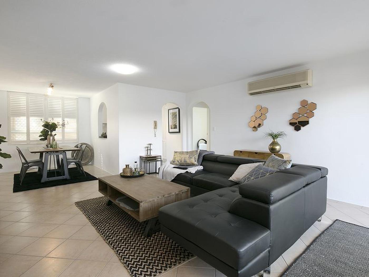 4/24 Whytecliffe Street