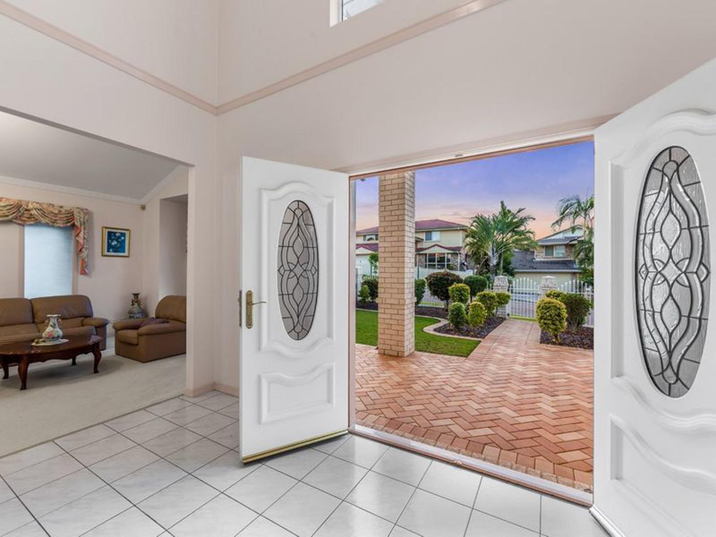 8 Peach Place, MIDDLE PARK QLD 4074 House Sold brisbanerealestate