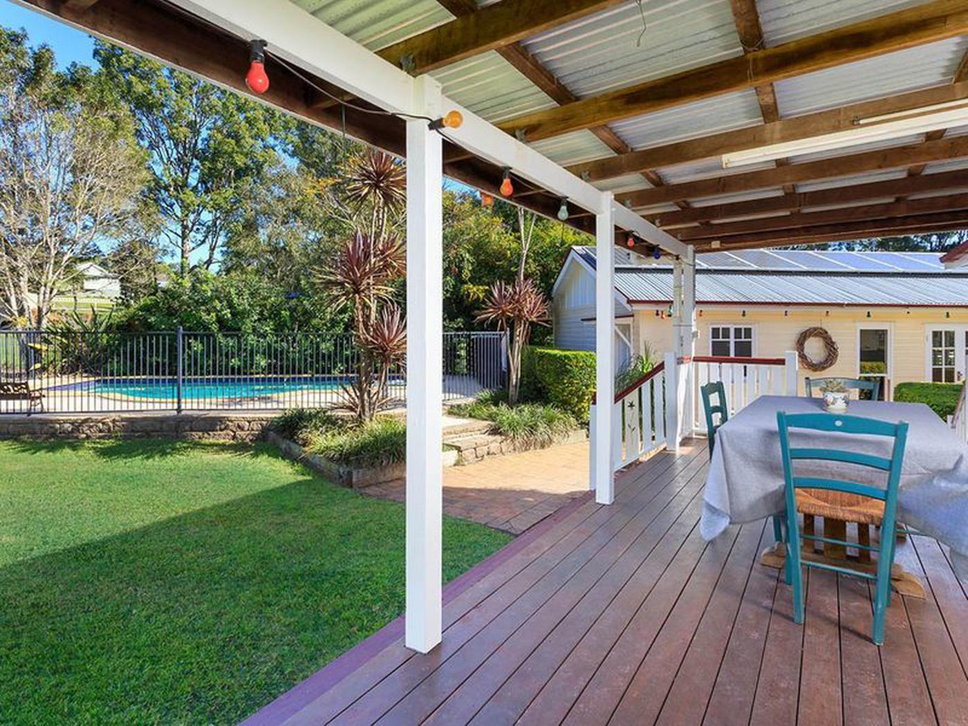 396 Mount Crosby Road, ANSTEAD QLD 4070 AcreageSemirural Sold