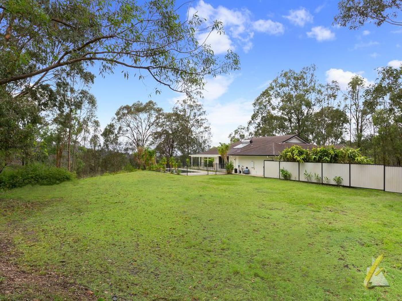 366 Gold Creek Road, BROOKFIELD QLD 4069 AcreageSemirural Sold