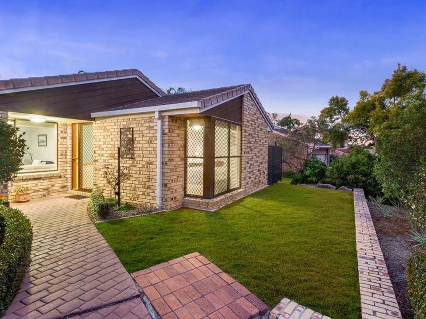 83 Pallert Street, MIDDLE PARK QLD 4074 House Sold