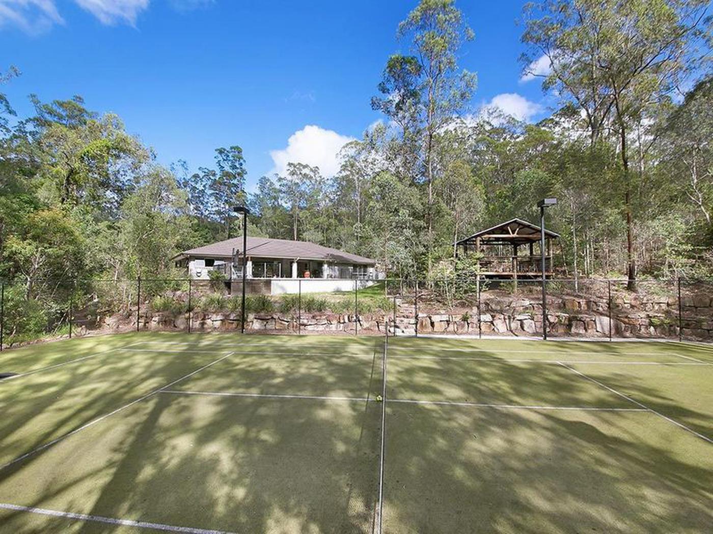108A Road, Brookfield QLD 4069 House Sold
