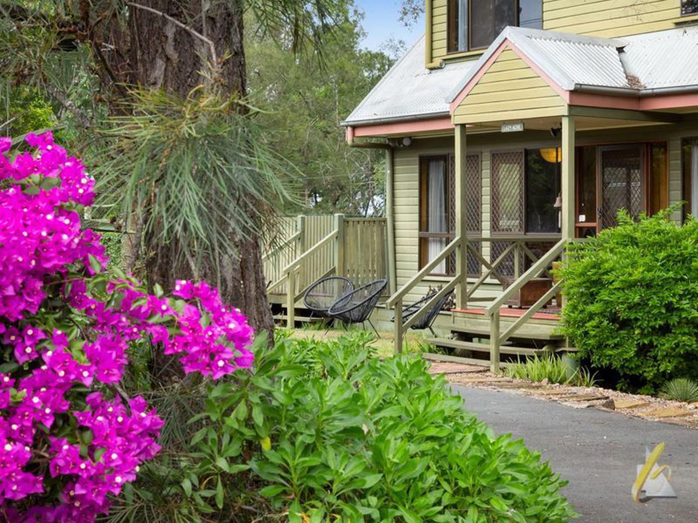 15 Kanangra Close