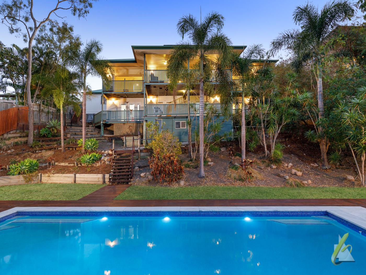 15 Gem Road