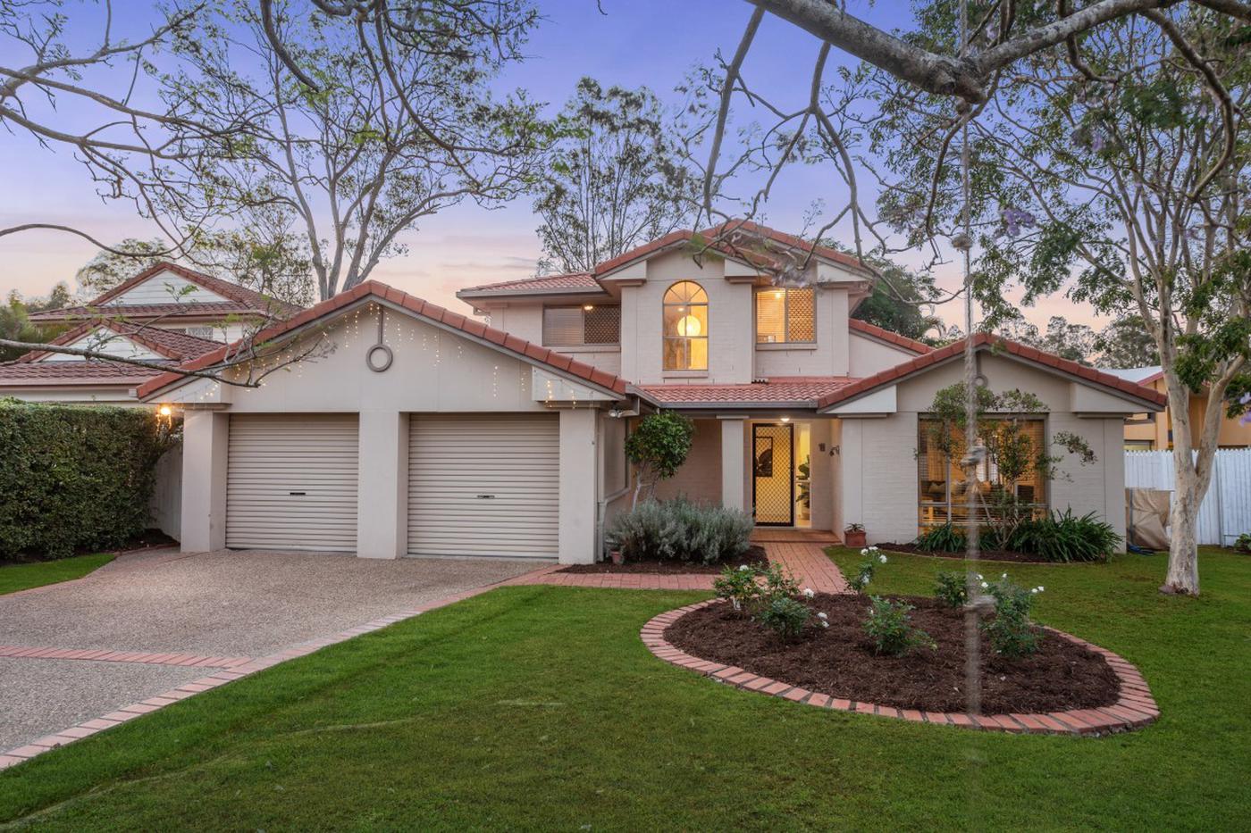 34 Blackbutt Place, Brookfield QLD 4069 House Sold