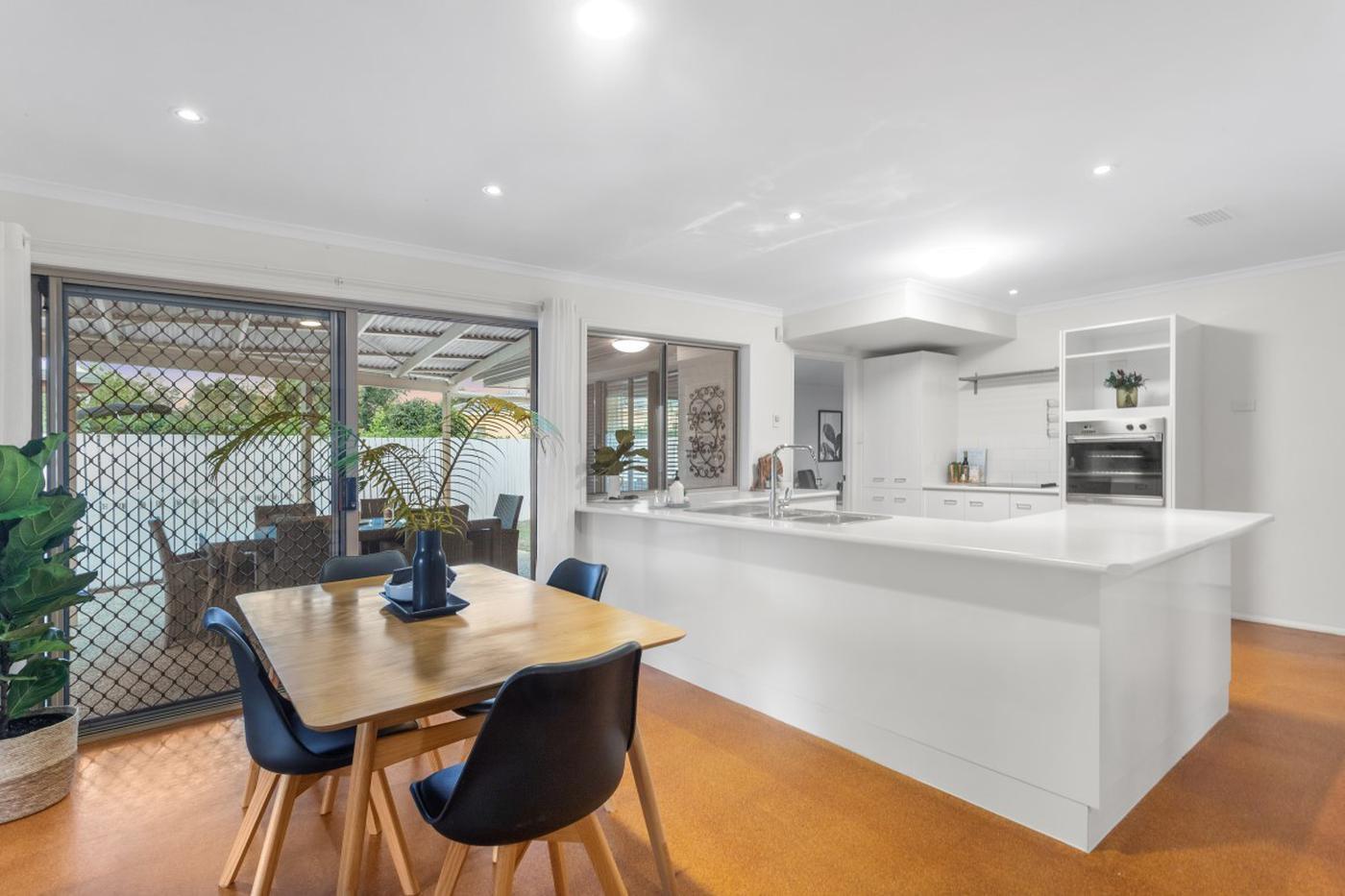 34 Blackbutt Place, Brookfield QLD 4069 House Sold