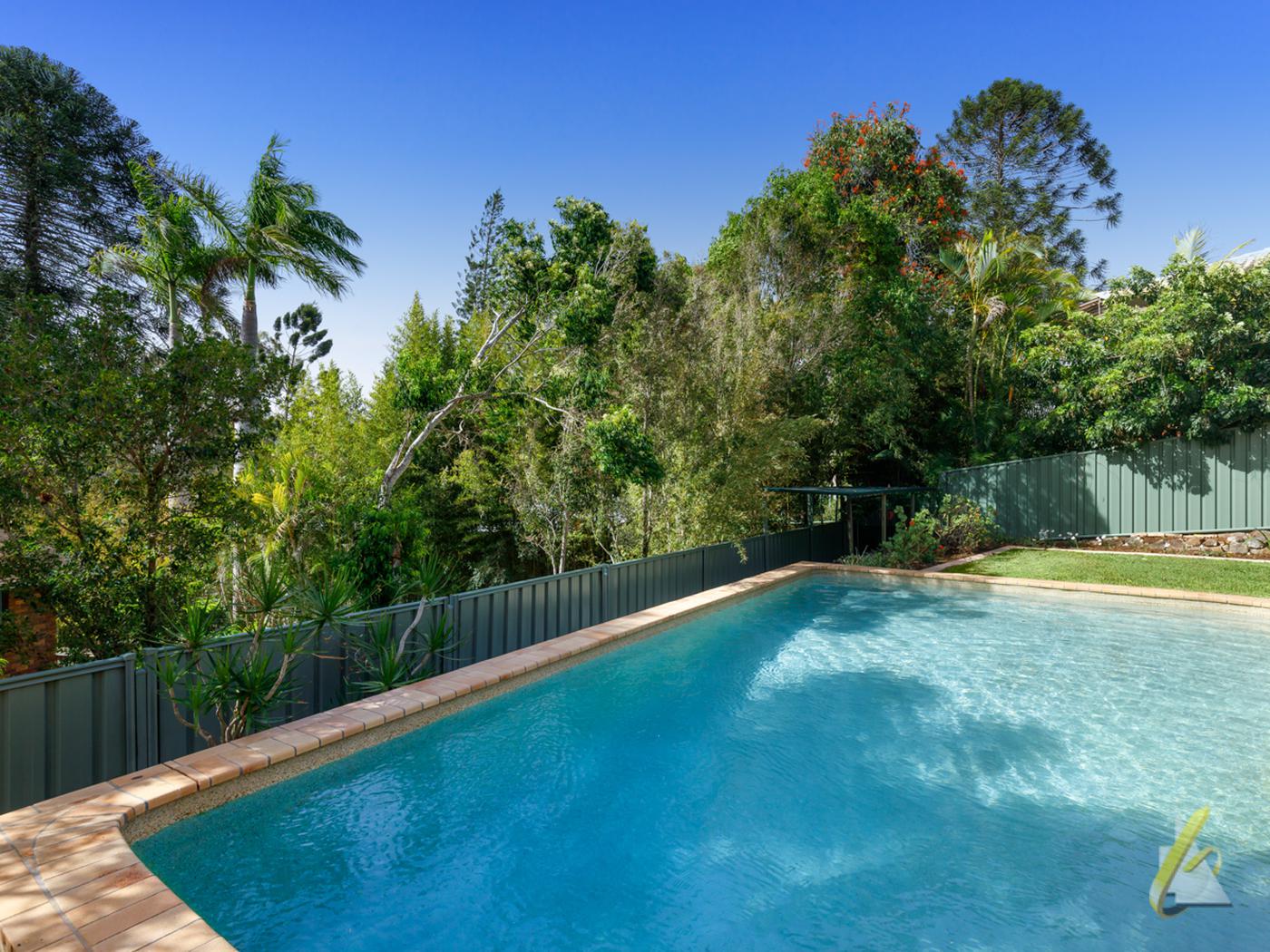 4 Mondra Street, Kenmore Hills QLD 4069 House Sold