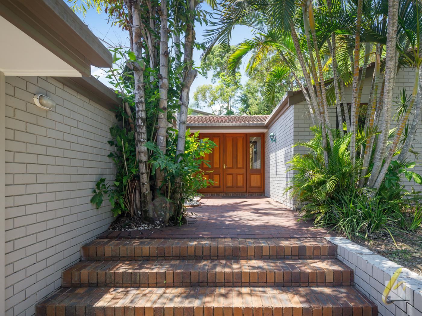 50 Goolman Street, Chapel Hill QLD 4069 House Sold