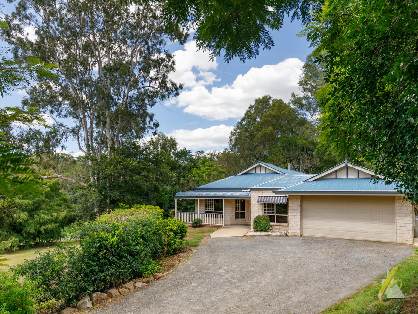 10 Massey Place
