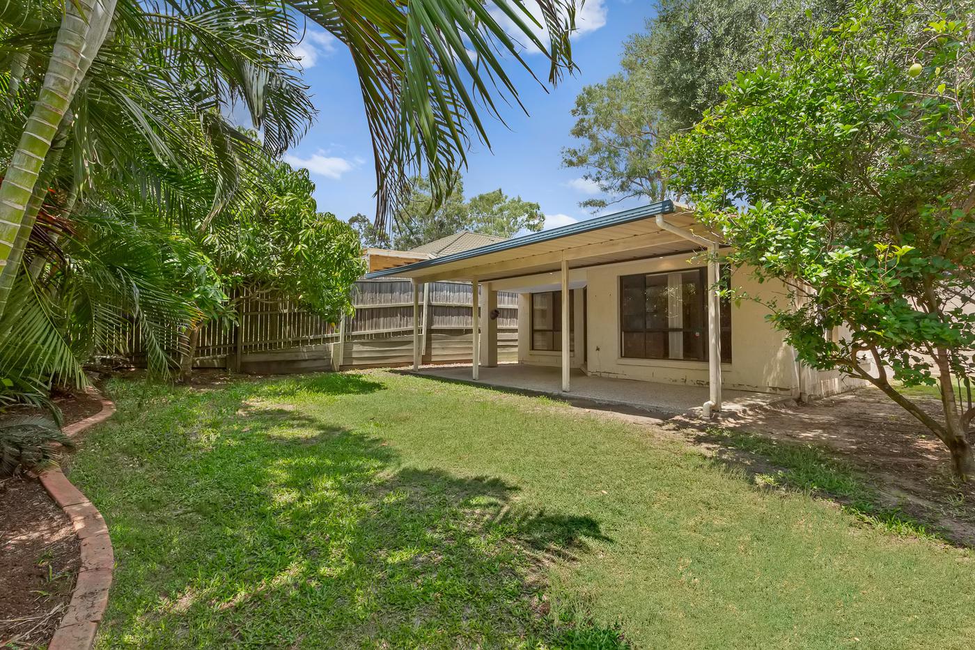 11 Crediton Place, Forest Lake QLD 4078 House Sold