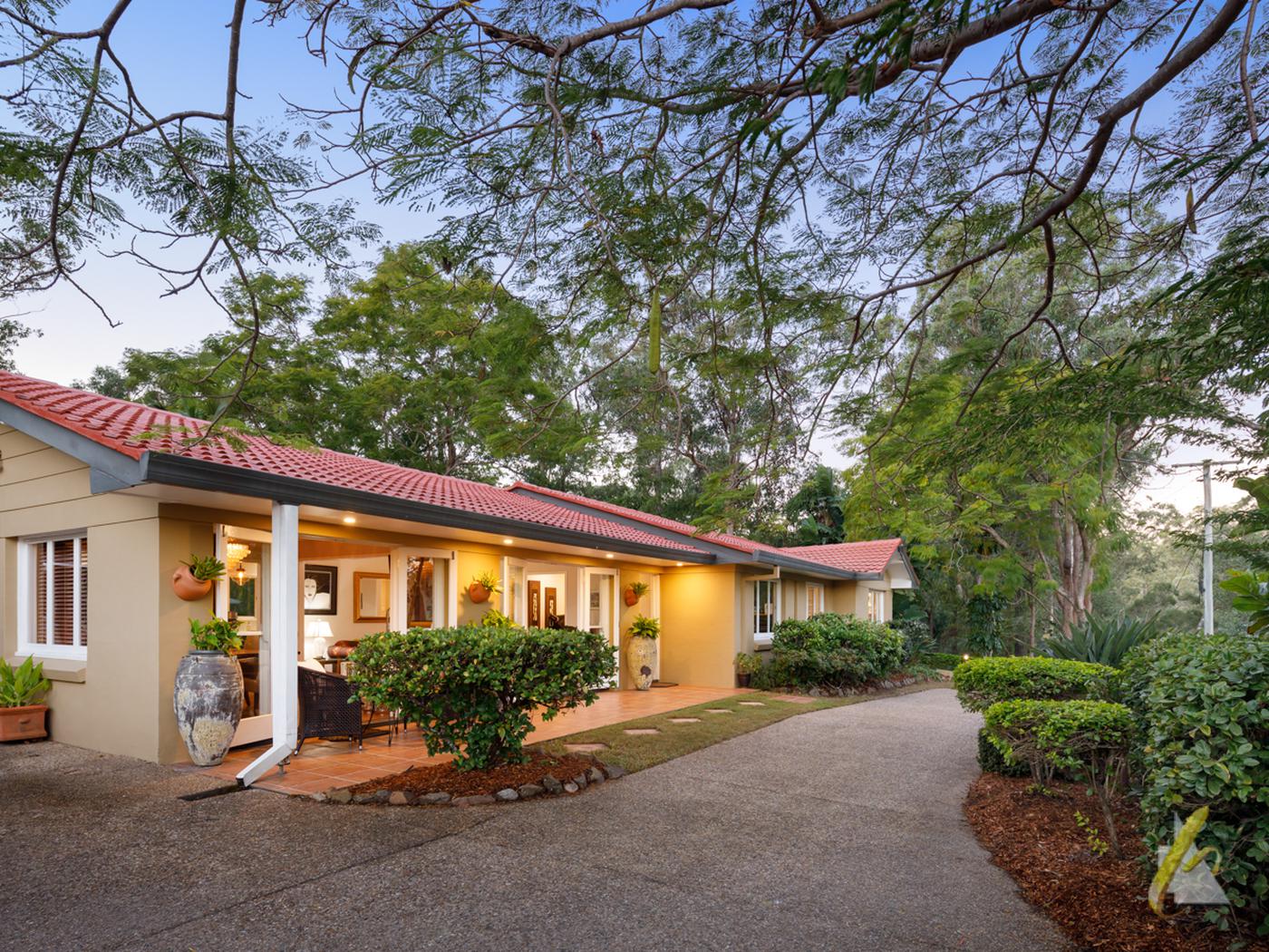 15 Wexford Street, Kenmore Hills QLD 4069 House Sold