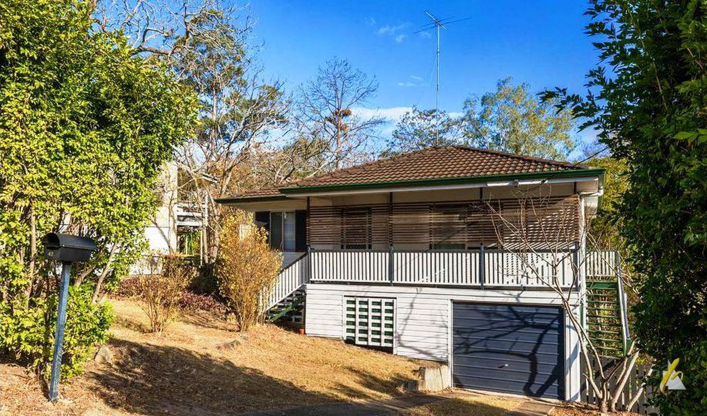 42 Marland Street, KENMORE QLD 4069 Property Information