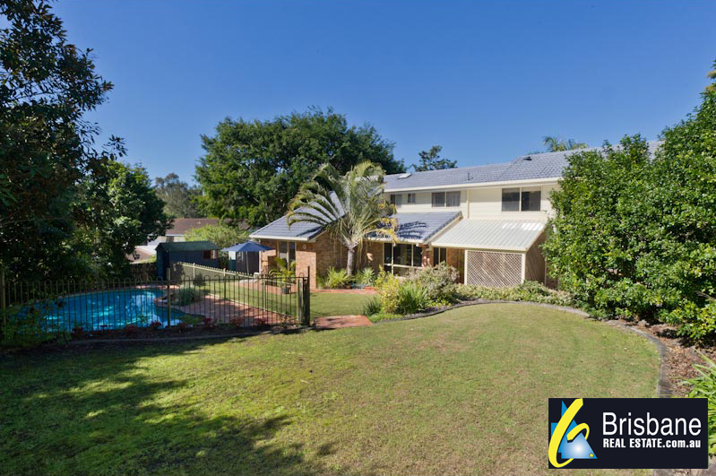 5 Pellatt Close, KENMORE HILLS QLD 4069 House Sold
