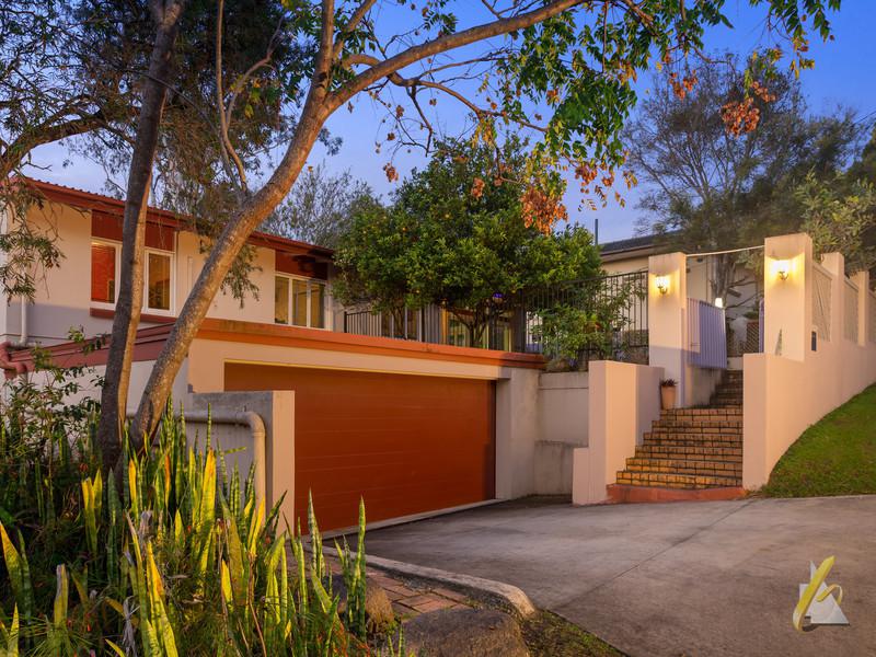 51 Aberfeldy Street