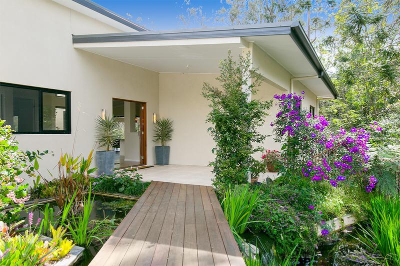 46 Scenic Rd