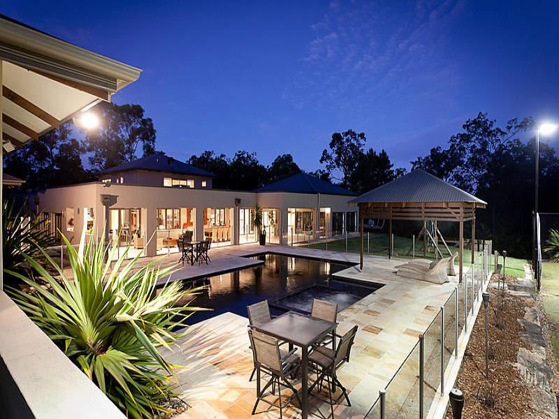 This property is not currently for sale or rent on https://brisbanerealestate.com.au