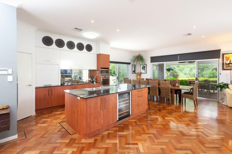 This property is not currently for sale or rent on https://brisbanerealestate.com.au