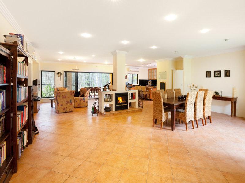 145 Sugars Road