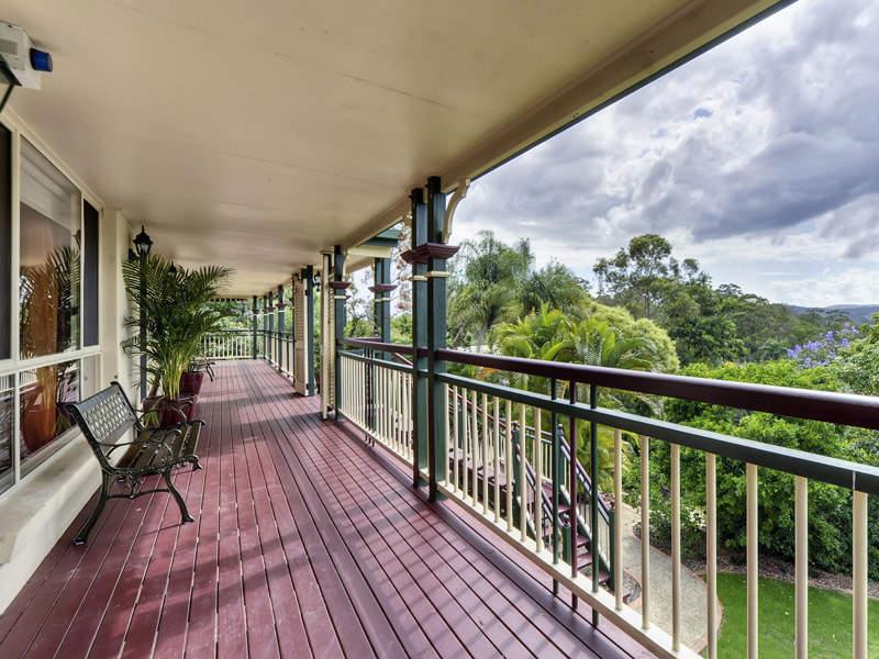 7 Christella Court
